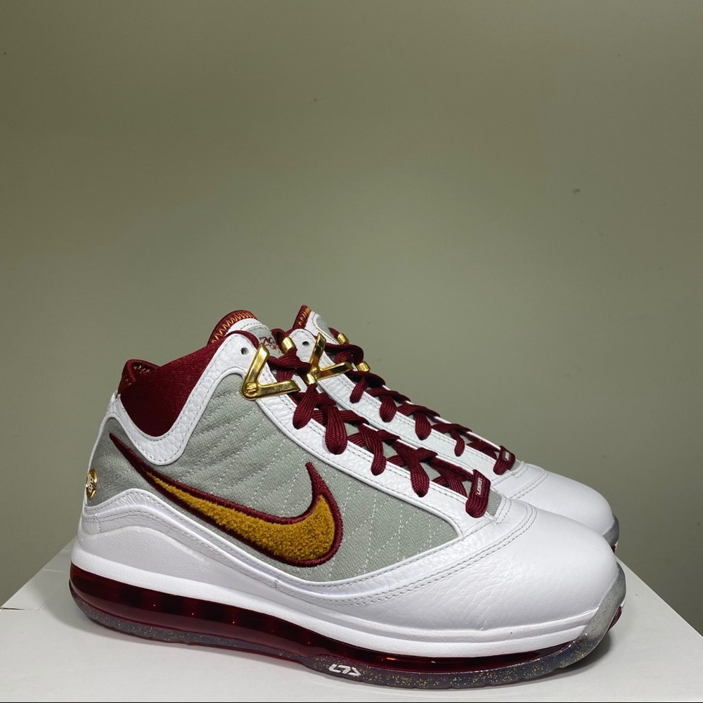 Nike LeBron 7 VII QS MVP Men’s Size 6 Women’s 7.5